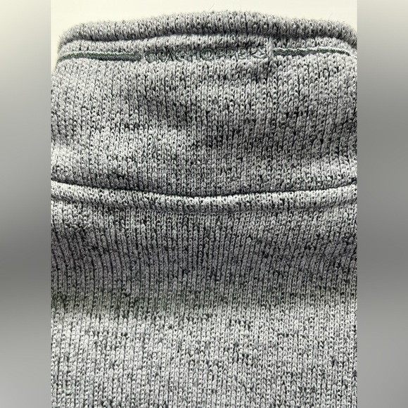 CRAGHOPPERS Men’s gray 1/4 zip pullover sweater size M. - Picture 7 of 15